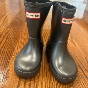 Hunter boots GUC condition